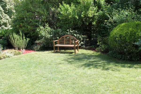 A garden seat.